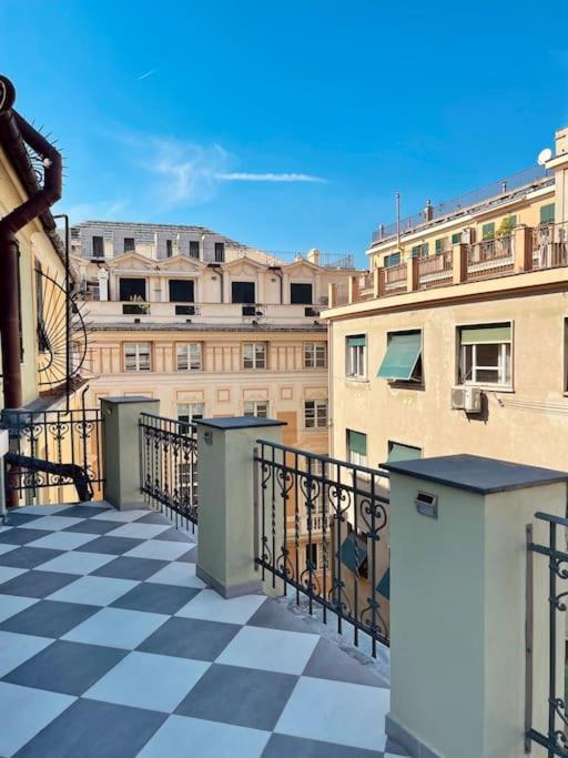 ジェノヴァMonolocale Di Pregio Palazzo Dei Rolliアパートメント エクステリア 写真
