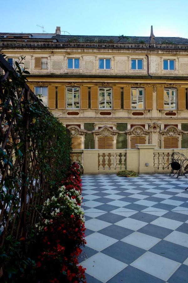 ジェノヴァMonolocale Di Pregio Palazzo Dei Rolliアパートメント エクステリア 写真