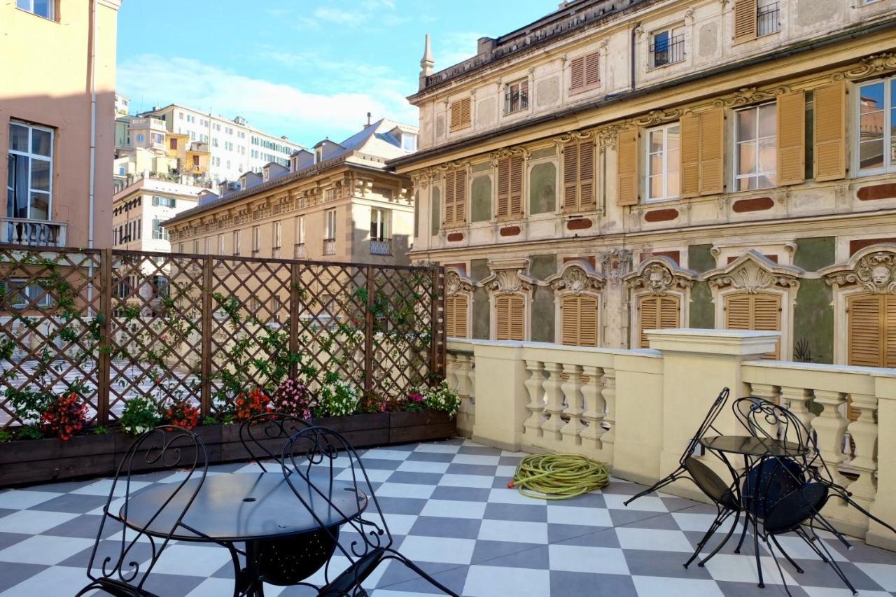 ジェノヴァMonolocale Di Pregio Palazzo Dei Rolliアパートメント エクステリア 写真